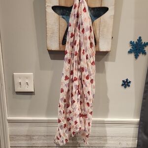 Like New Cond. ColdWater Creek Ivory & Pink Heart Patterned Scarf w/original Bag